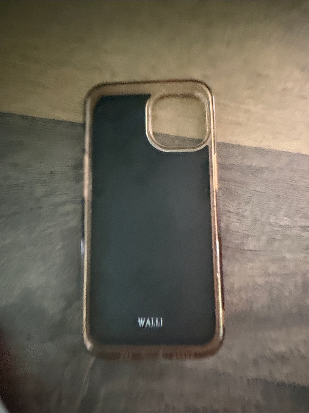IPhone 14- phone case/headphones - Picture 2 of 11